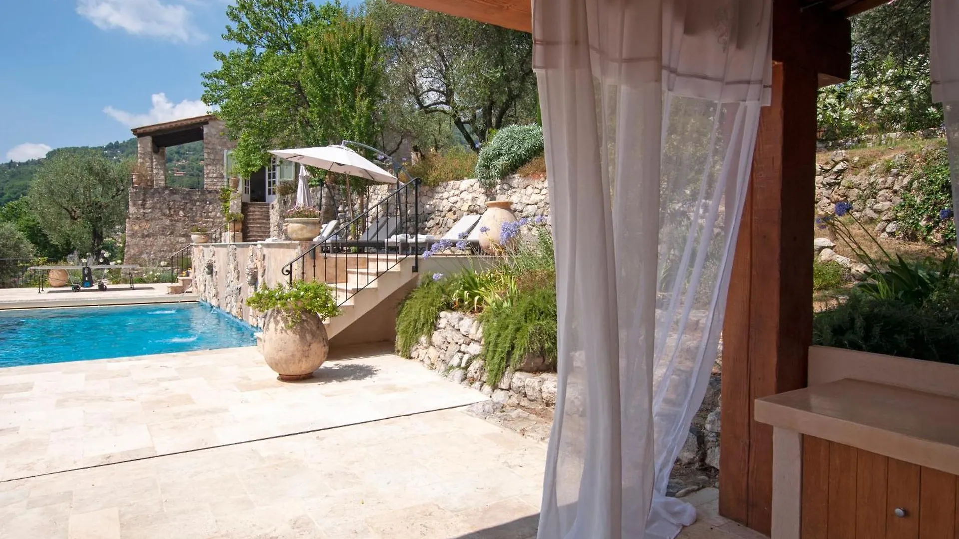Charm, Luxury, Stunning Views, Villa With Pool Le Bar-sur-Loup