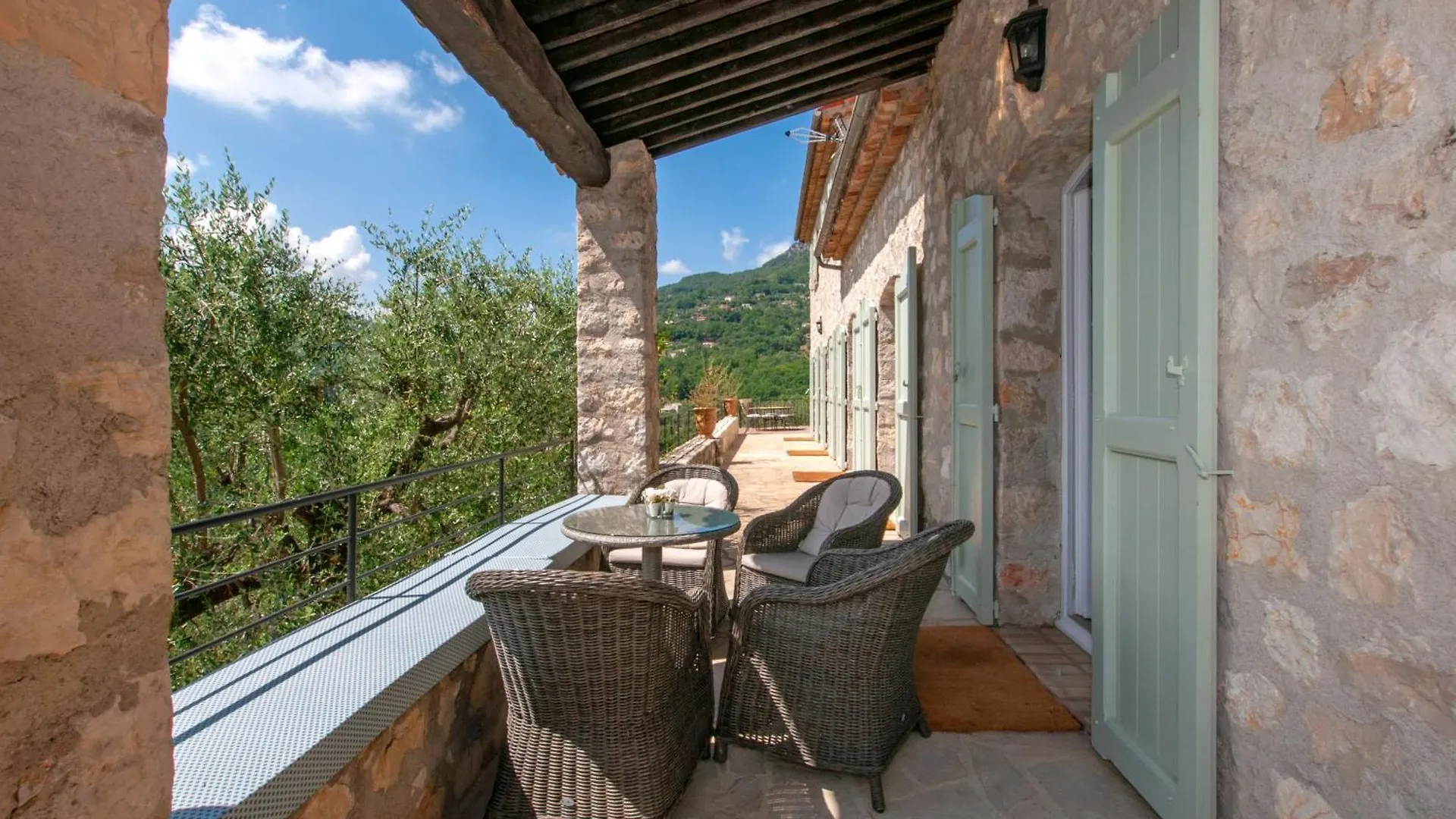 Charm, Luxury, Stunning Views, Villa With Pool Le Bar-sur-Loup France